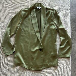 Elegant Olive Women's Blazer
